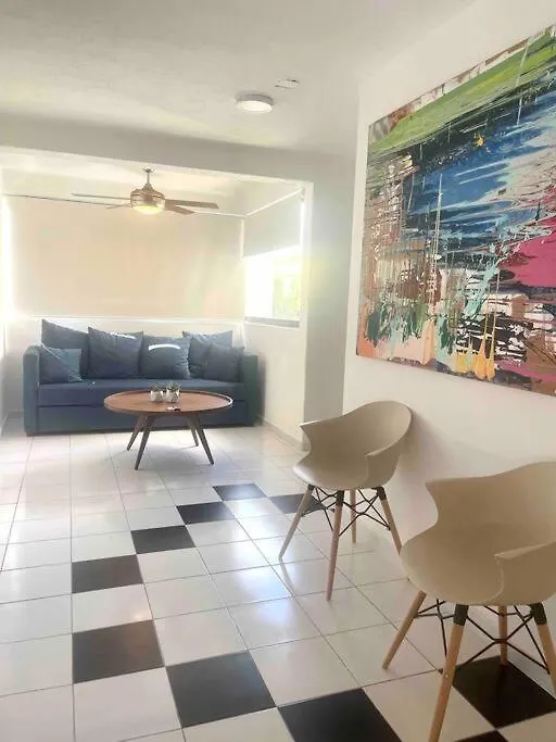 Deco 6 Downtown 3 Bed Apartment Cancun 0*,